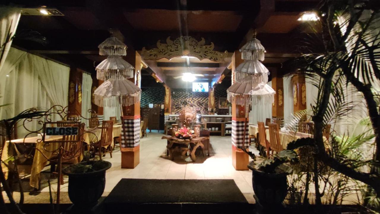 Mirabell Hotel & Convention Hall Malang Luaran gambar